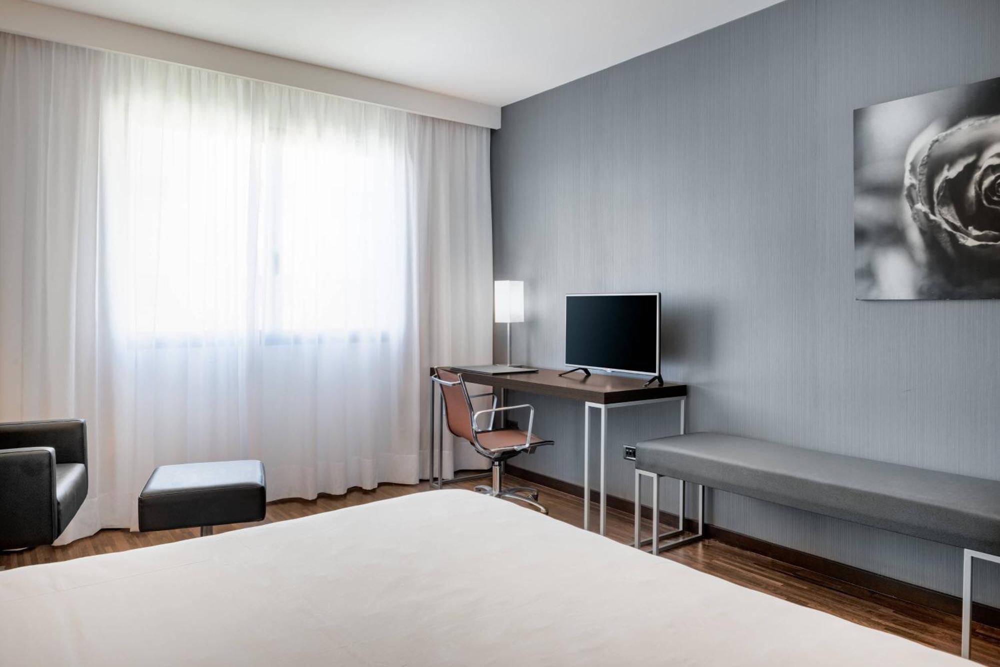 Ac Hotel Algeciras By Marriott Luaran gambar